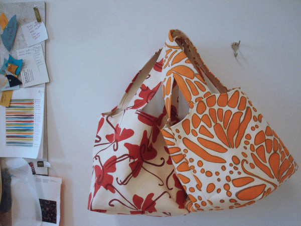 Peacock Bucket Tote Bag in Slate Blue