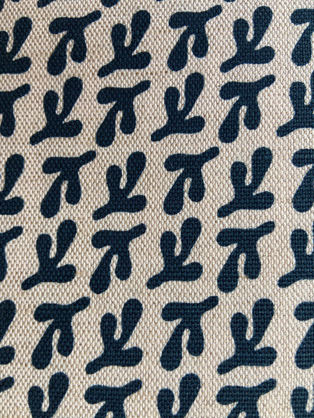 BIRD'S FEET TEAL on NATURAL SWATCH