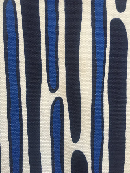 MORRIS COBALT/NAVY on outdoor SWATCH