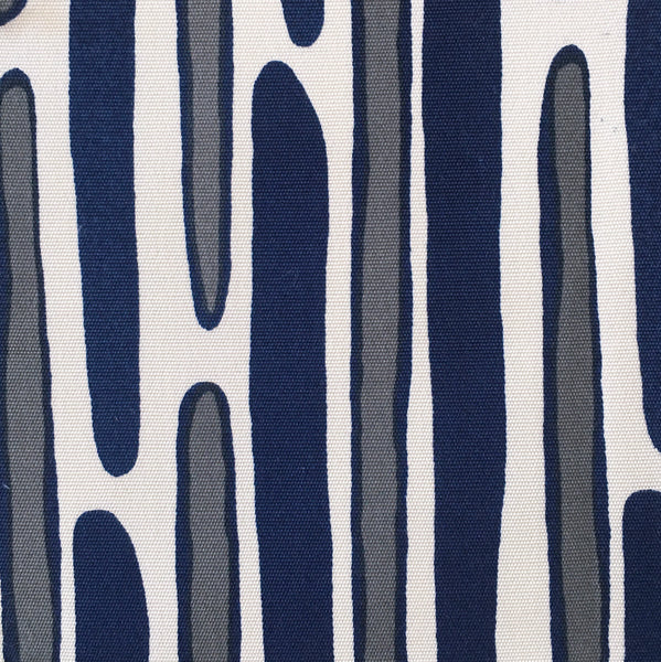 MORRIS GRAY/NAVY on outdoor SWATCH